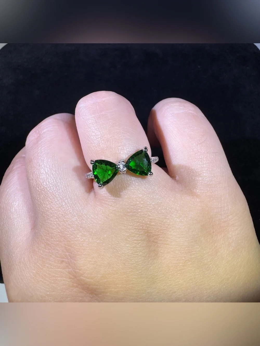 Green Gem Bow Ring - Sparkling Emerald-Tone Stones- adjustable in size